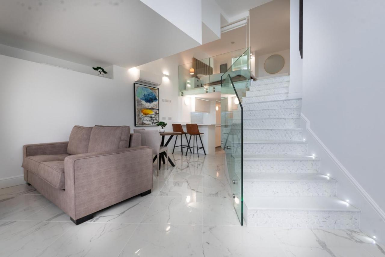 Beachfront Maisonette Gibraltar Exteriör bild