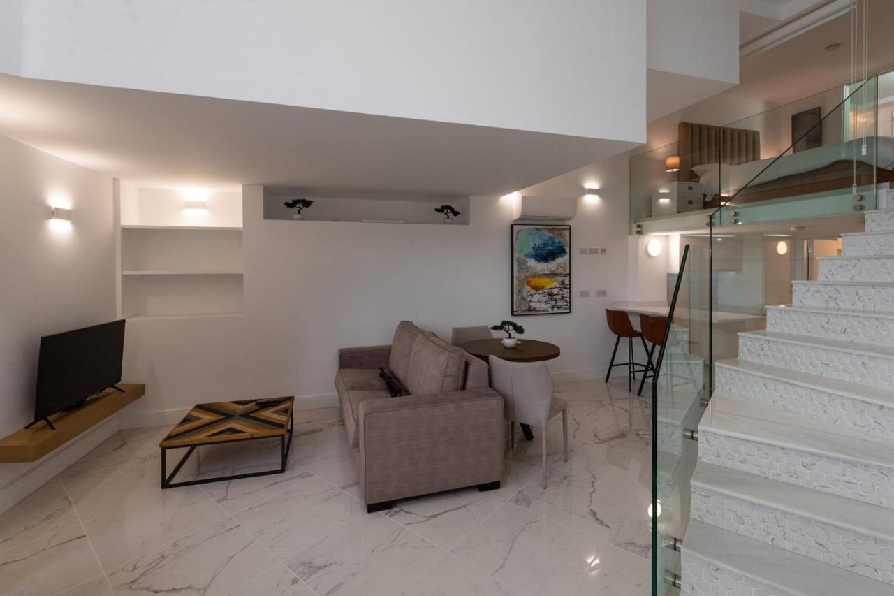 Beachfront Maisonette Gibraltar Exteriör bild
